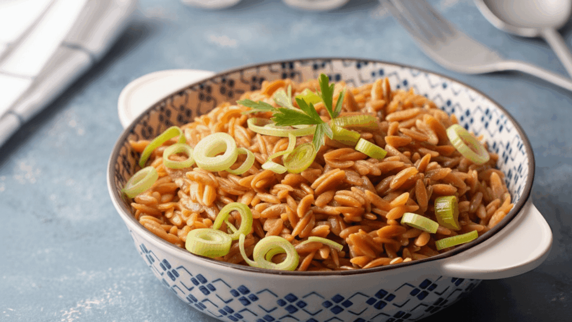 Πράσο με κριθαράκι στο φούρνο